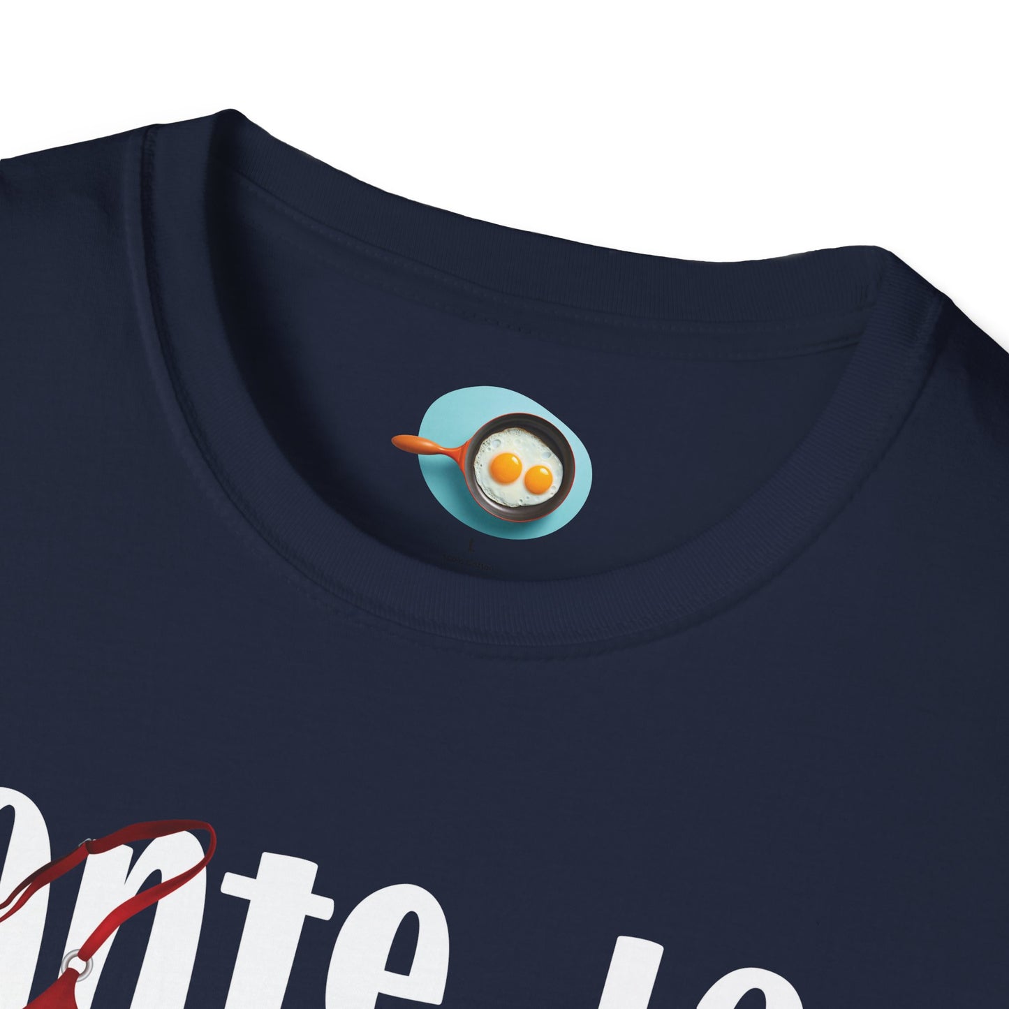 Ante la duda, la más tetuda - Camiseta Unisex
